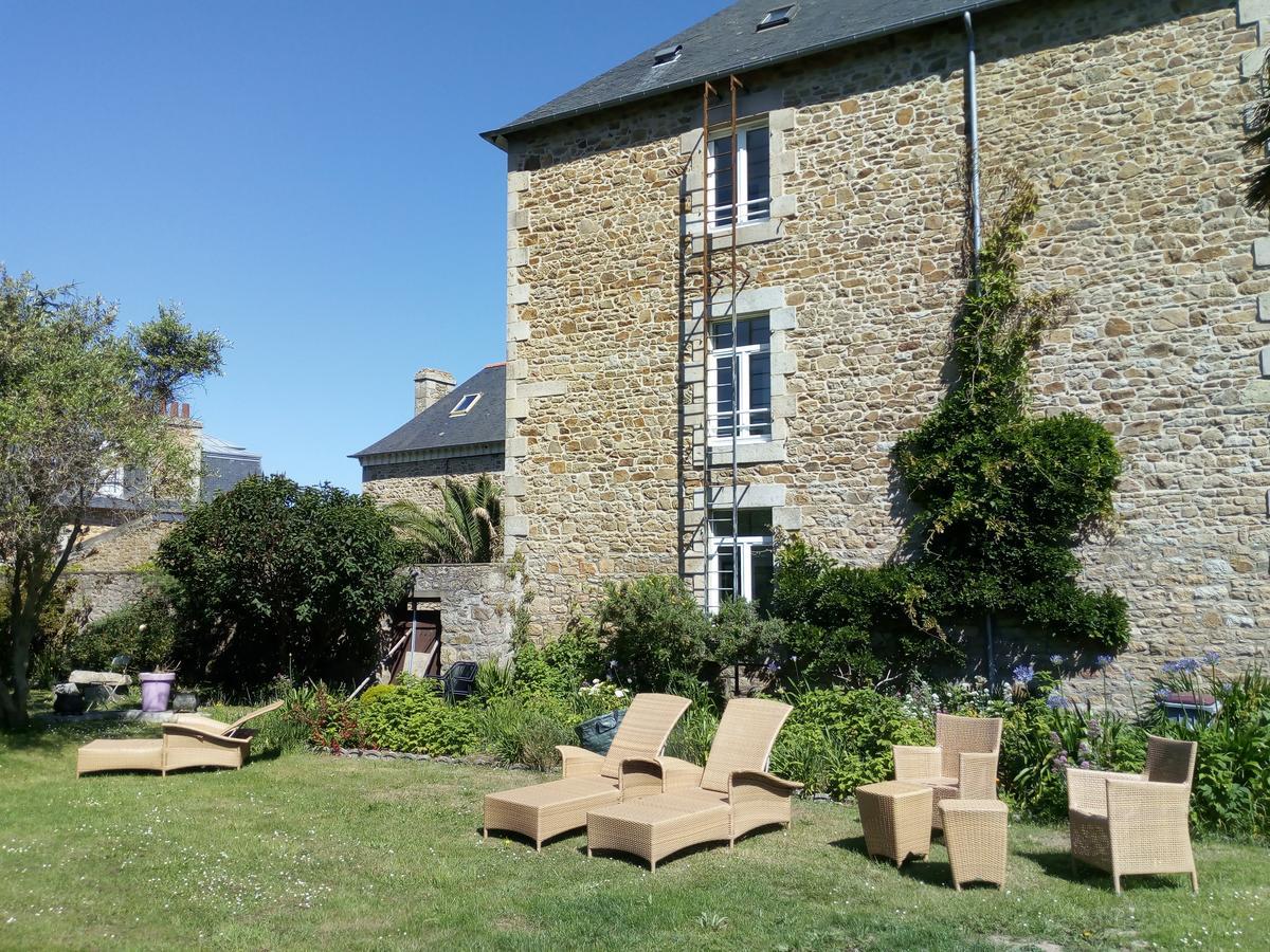 Grand Hotel De Port Blanc Penvenan Luaran gambar