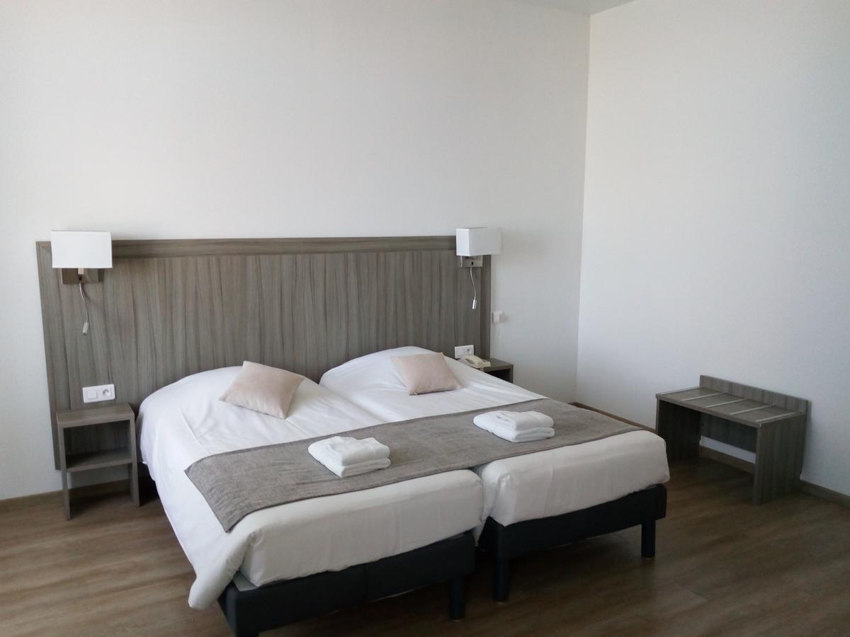 Grand Hotel De Port Blanc Penvenan Luaran gambar